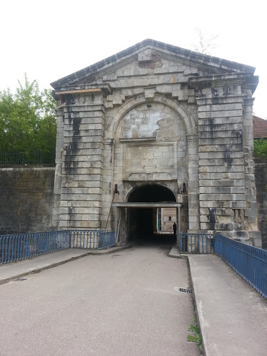 Porte de Metz
