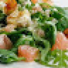 Scallops, Grapefruit, Arugula and Spinach Salad with Champagne Vinaigrette