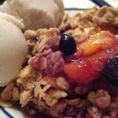 Vegan Blueberry Peach Crumble