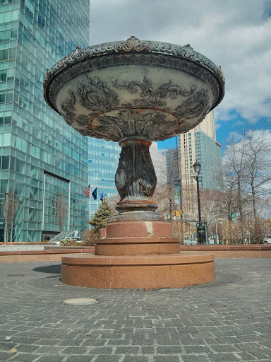 Fountain at Court Square Park