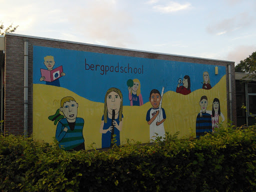 Muurschildering Bergpadschool