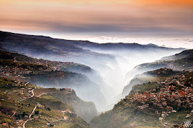 2419511034 80525132f8 b Switzerland of the Middle East