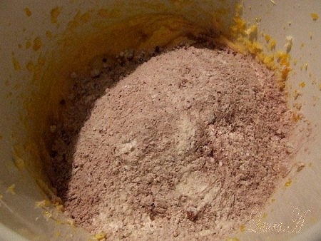 [gropite cu ciocolata alba 014 [][5].jpg]