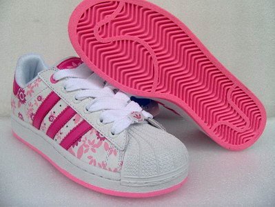 http://lh4.ggpht.com/adidas.shoes33/SPsJWPIMkJI/AAAAAAAADAU/4ykPzV_YHP0/Adidas%202008%20women%20%285%29.jpg