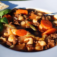 Mom's Ground Beef and Vegetable Soup