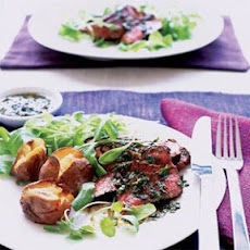 Bistec Argentino al Chimichurri (Steak with Chimichurri Sauce)