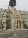 Памятник Космонавту