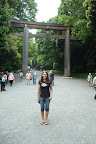 Alicia at the gates to the Meiji Shrine