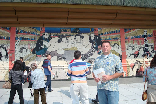 Eric outside of Sumo