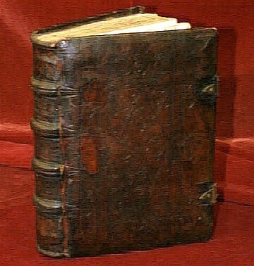 [libroantiguo[3].jpg]