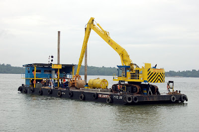 Dredging Changi Creek