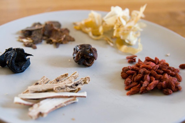 [bakkuttea-kryddor-1[3].jpg]