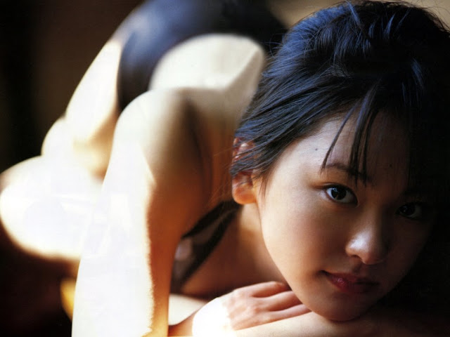 Aragaki Yui 1169116334.jpg 2 -  http://ahotgirl.blogspot.com
