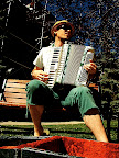Jara Busking in Telluride