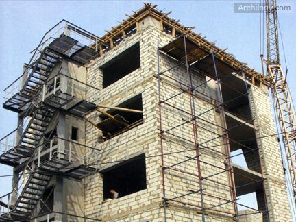 Vyhřívat sídle - v průběhu výstavby