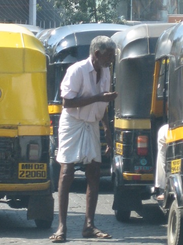 [Mumbai 021[3].jpg]