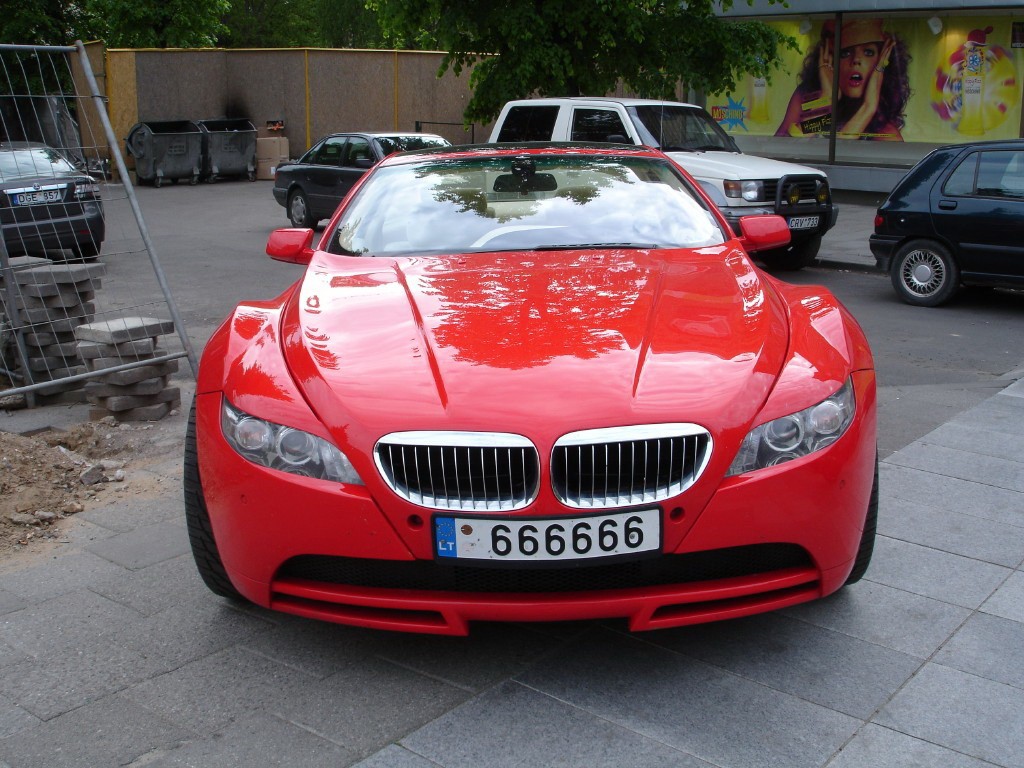 [auto-diary.ru_BMW_6_1.jpg]
