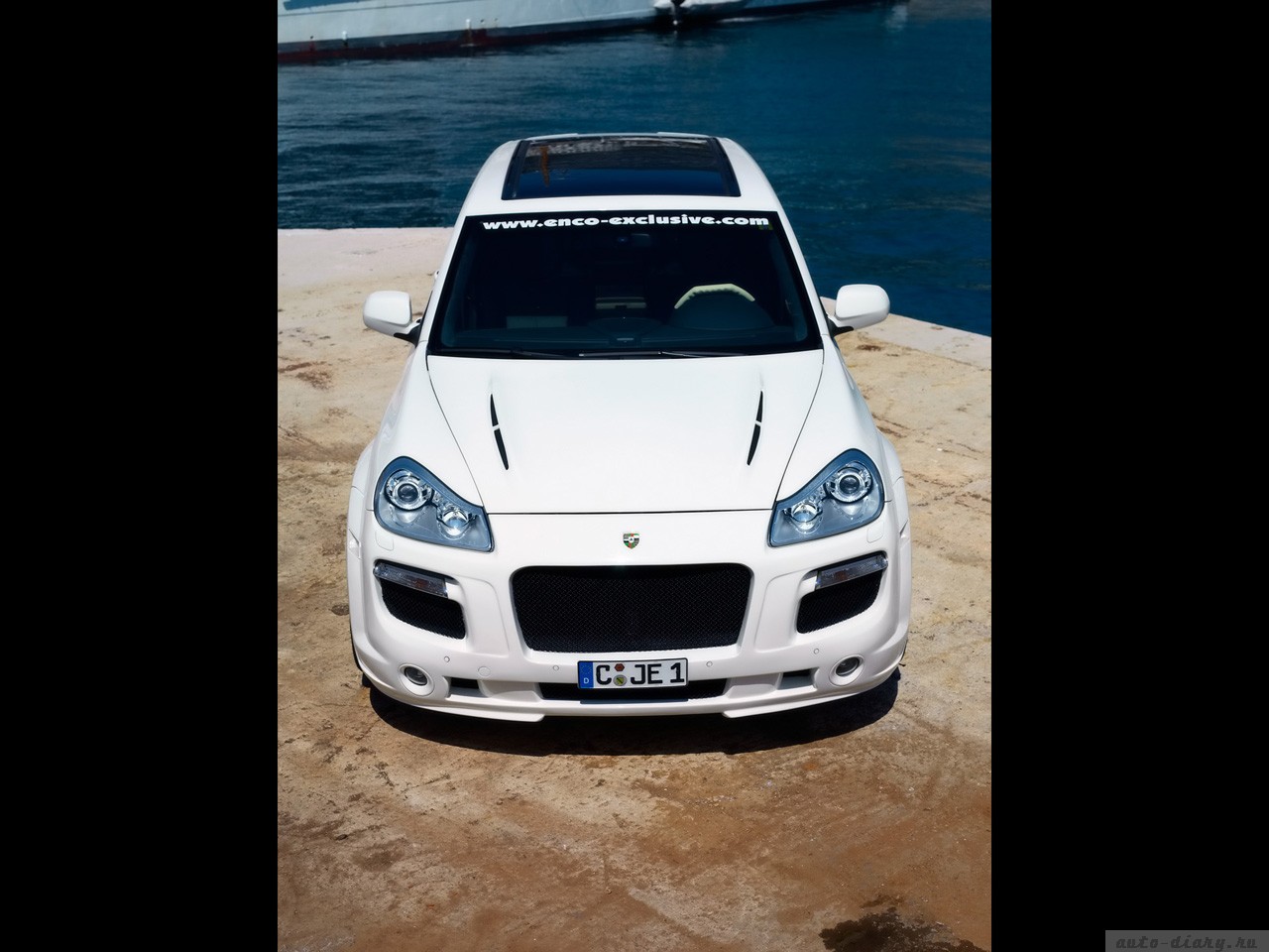 [auto-diary.ru_Porsche_Cayenne_6.jpg]