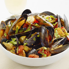 Mussels With Potatoes and Olives
