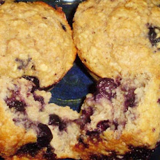 Healthy Low-Fat Blueberry (Or Chocolate) Oatmeal Muffins
