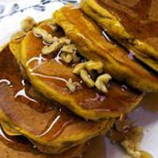 Cinnamon Spice Pumpkin Pancakes