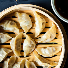 Mushi-Gyoza (Steamed Gyoza)