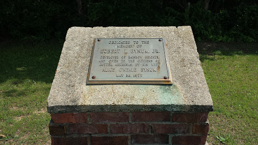 Robert Bynum Memorial
