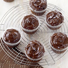 Easy Chocolate Cupcakes
