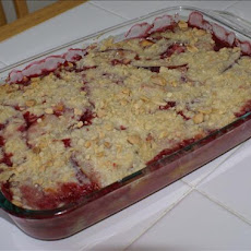 Mango, Nectarine and Raspberry Crumble