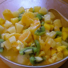 Fat Free Fresh Tropical Fruit Salad