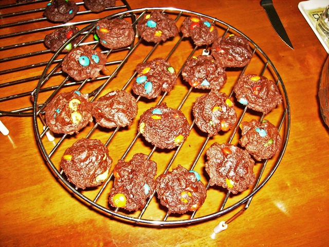 [M&M Chocolate Cookies5[5].jpg]
