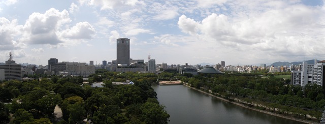 [Panorama view from Hiroshima Castle[4].jpg]