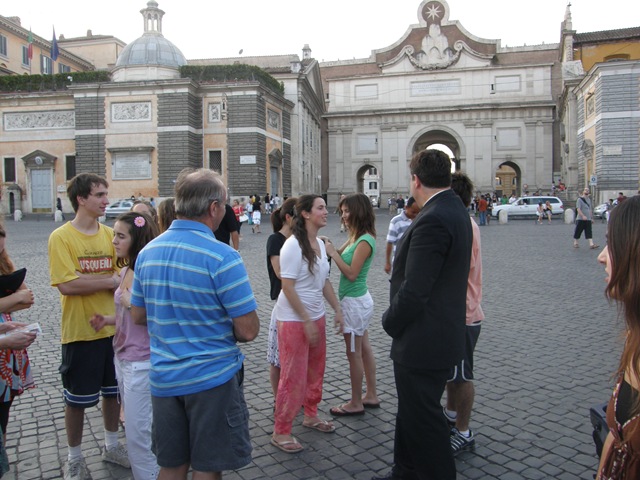 [P72001153.jpg]