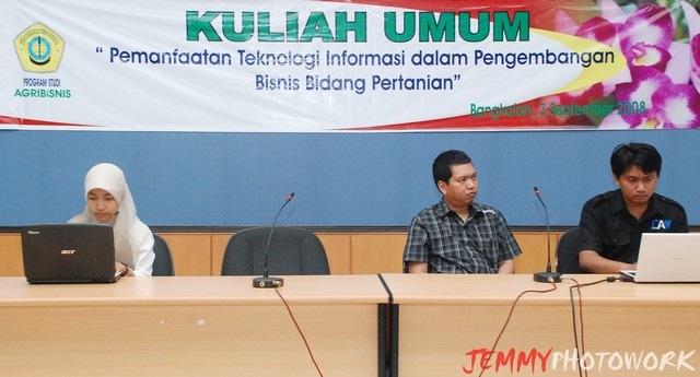 [materi13.jpg]
