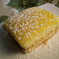 Mrs. Field's Triple-Layered Lemon Bars