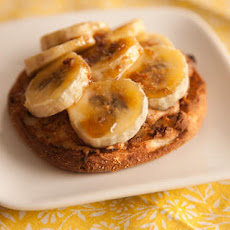 English Muffin with Bruléed Banana and Peanut Butter Recipe