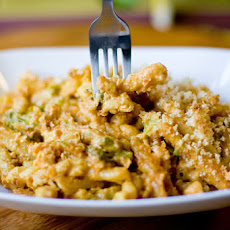 Mac and Cheeze