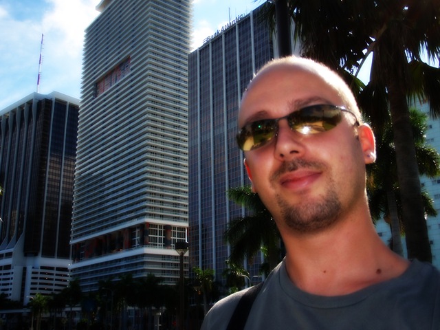 [P9180008SO5.jpg]