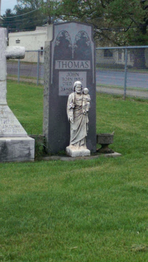 Thomas Memorial Jesus with Child Statue
