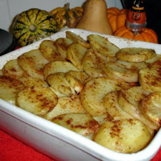 Potato-Crusted Lentil Hotpot