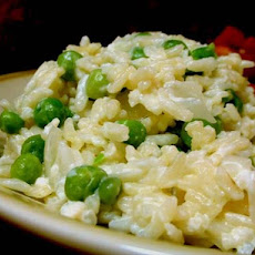 Creamy Austrian Rice With Peas and Onions (Quick)
