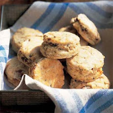 Sun-Dried Tomato Semolina Biscuits