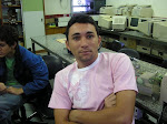 Ô rapazinho para gostar de fotos!!!