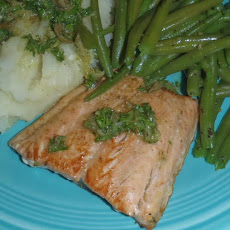 Panfried Salmon, Garlic Mash and Green Beans