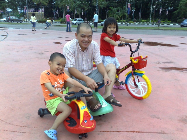 [2008090113702.jpg]