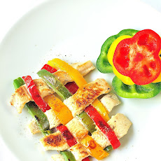 Chicken and Bell Peppers Weave