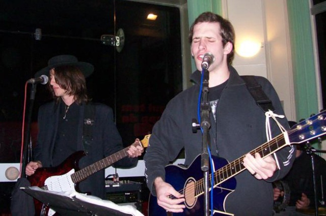 [100_3959_800x599[3].jpg]