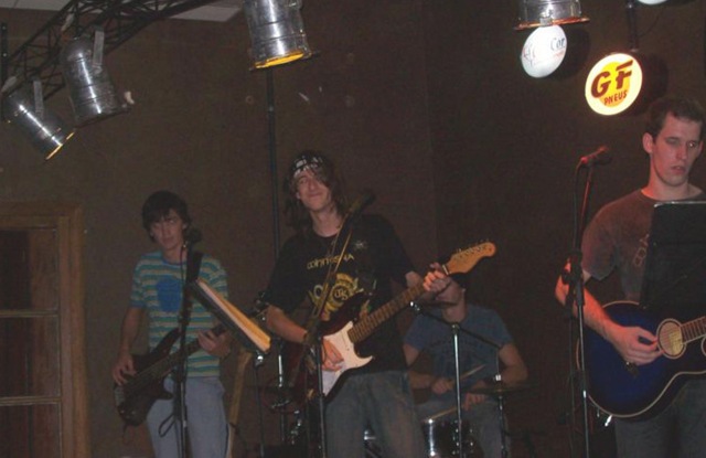 [100_4099_800x533[3].jpg]