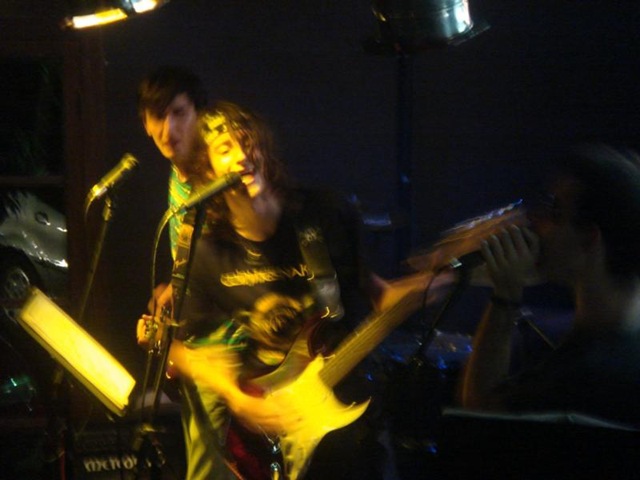 [DSC04253_800x600[3].jpg]