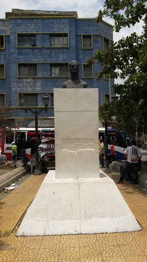 Busto Bolívar 